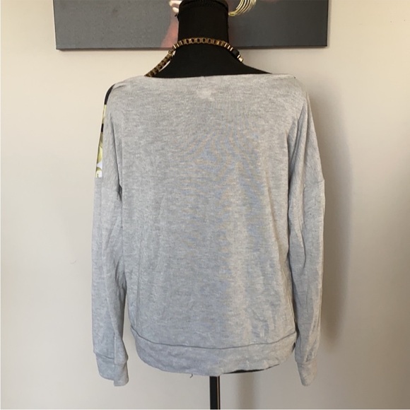 Tiger Print Long Sleeve Top - Picture 2 of 2